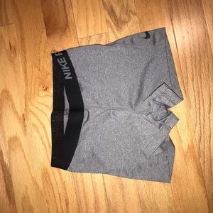 GRAY NIKE Pros